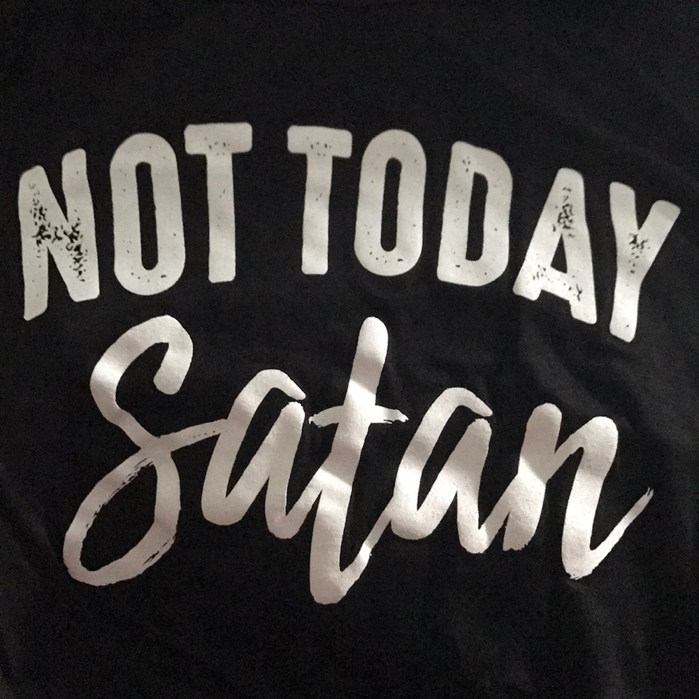 Graphic soft tshirt - Picture 3 of 3